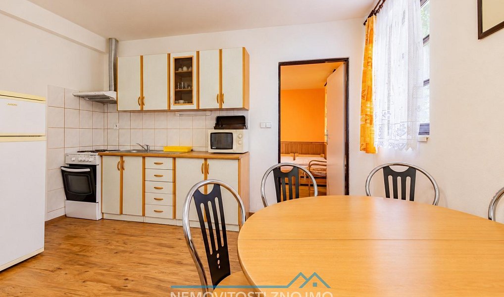 Prodej chaty/chalupy 180 m² s pozemkem 200 m², Štítary – náhled fotky 24