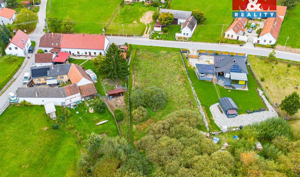 Prodej stavebního pozemku 1 522 m², Lišov – náhled fotky 6
