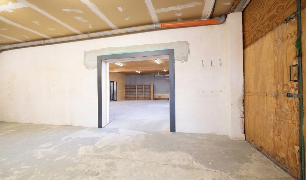 Pronájem skladovacích prostor 115 m², Týnec – náhled fotky 3
