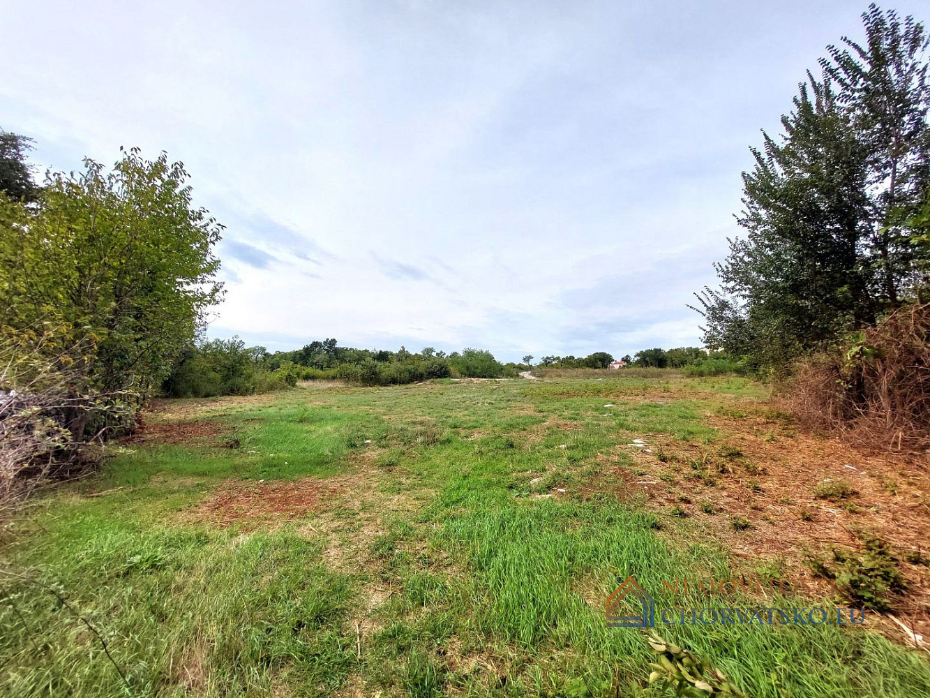 Prodej stavebního pozemku 1 071 m² - Mehr