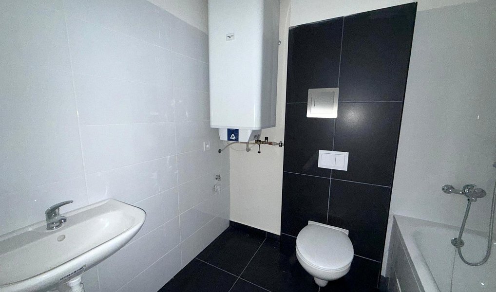 Pronájem bytu 2+kk 50 m², Chomutov – náhled fotky 12