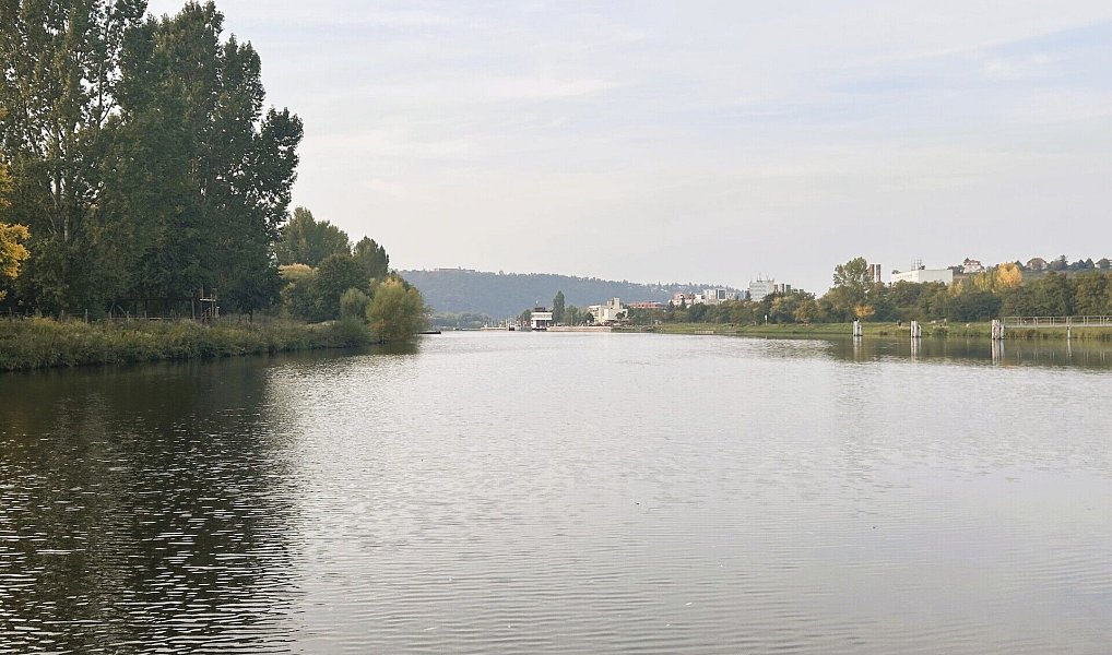 Prodej stavebního pozemku 2 041 m², Praha – náhled fotky 4