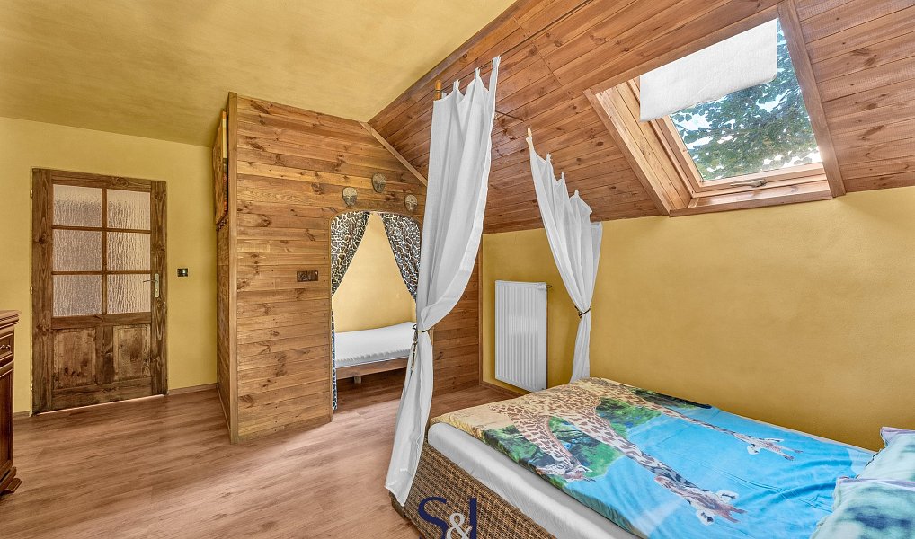 Prodej ubytovacího objektu 470 m², Heřmanice – náhled fotky 21