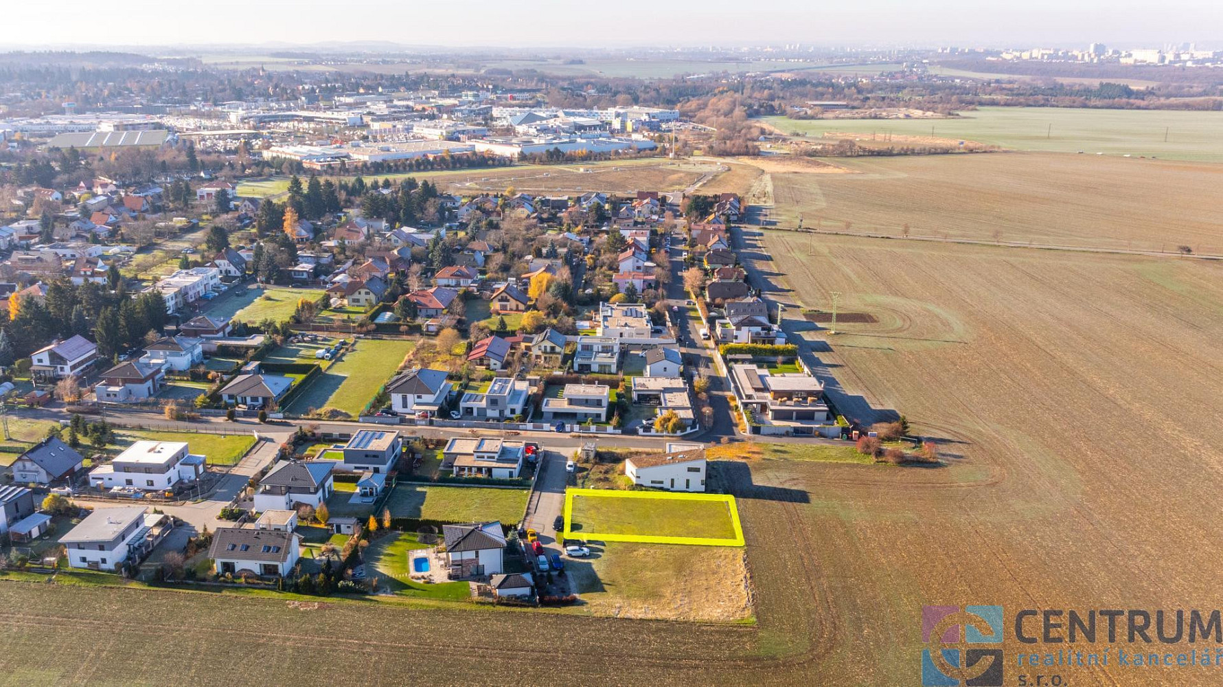 Prodej stavebního pozemku 759 m² – pohled 3
