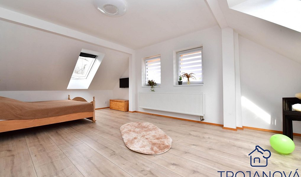 Prodej domu 306 m² s pozemkem 150 m², Petroupim – náhled fotky 10