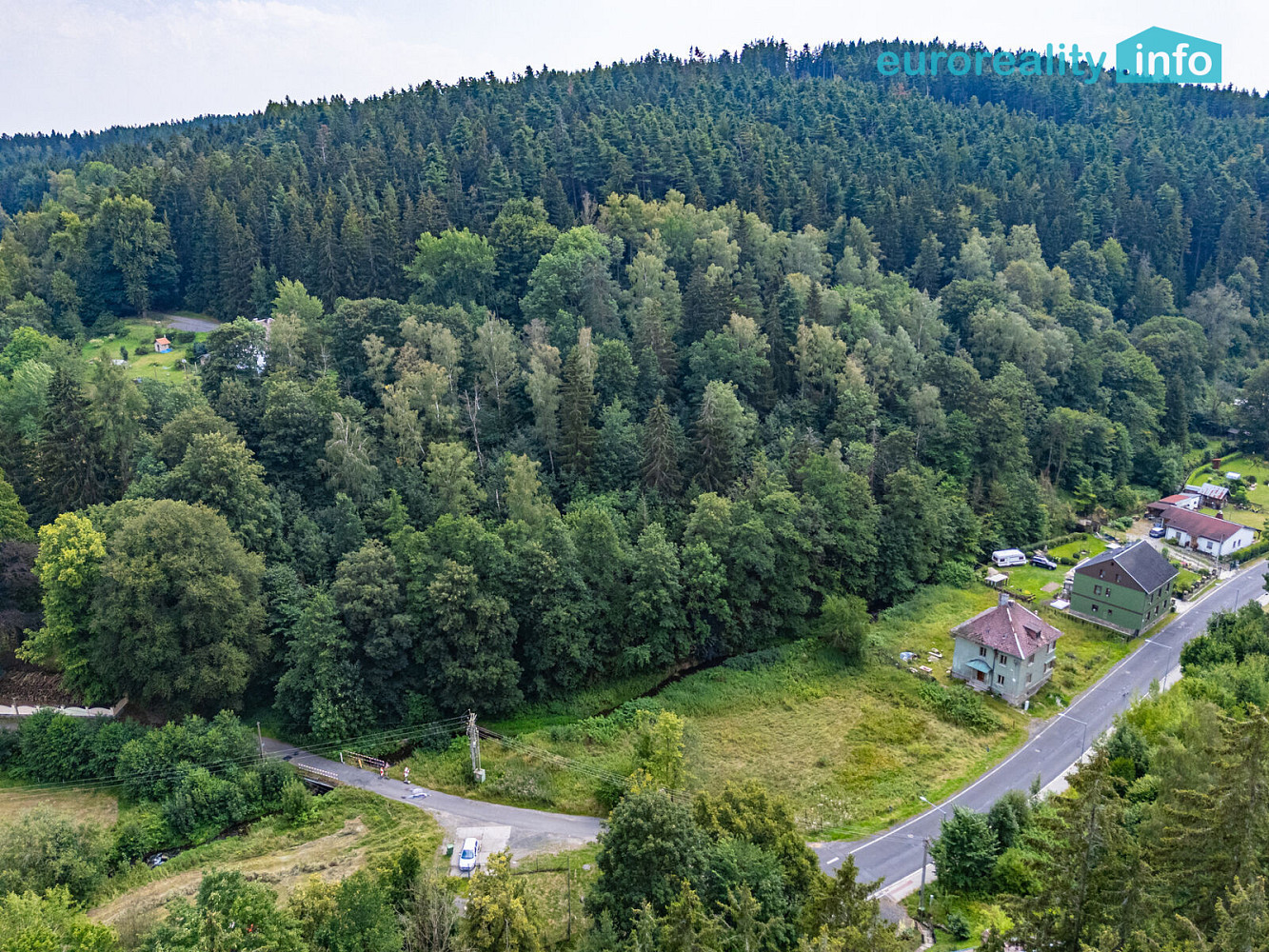 Prodej stavebního pozemku 1 450 m² – fotografie 5