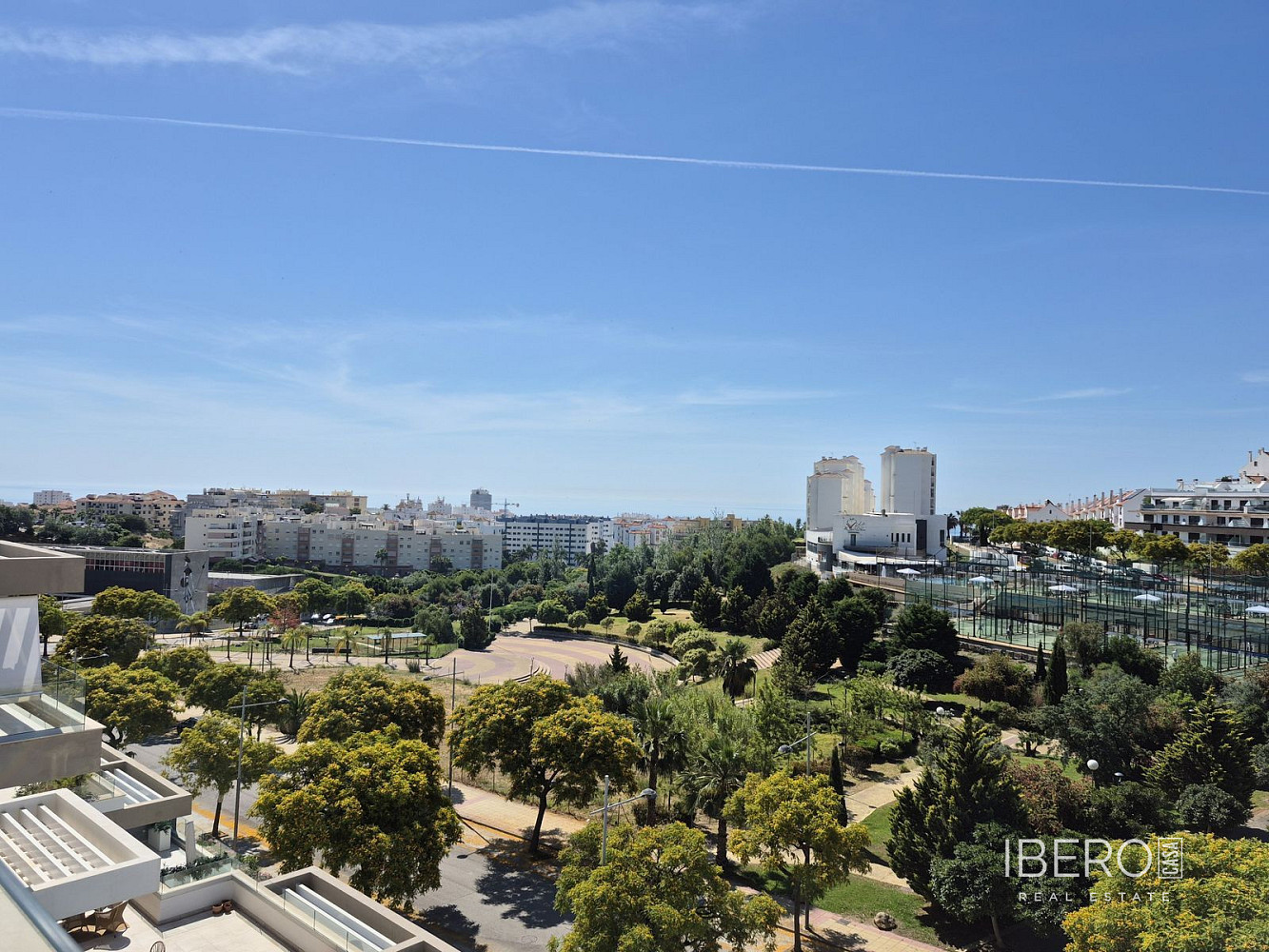 Piso 4+kk – Estepona, Barriada Islas Canarias - Más