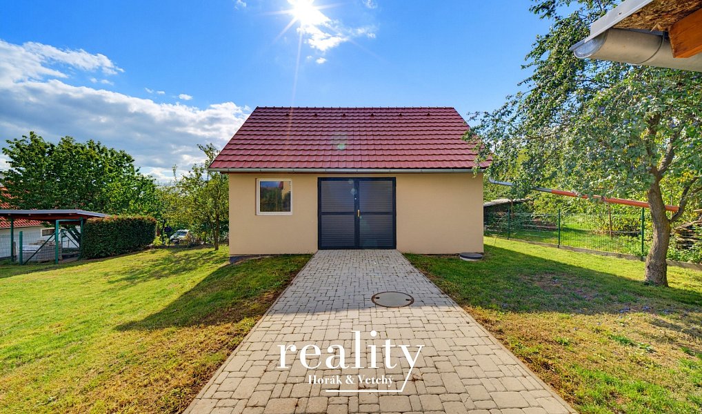 Prodej domu 178 m² s pozemkem 813 m², Křelovice – náhled fotky 32