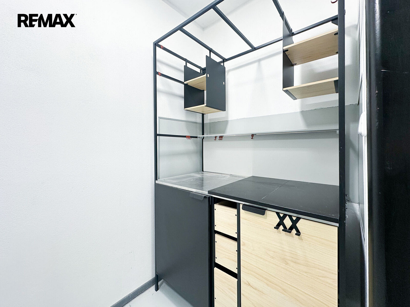Prodej obchodních prostor 103 m² – fotografie 3