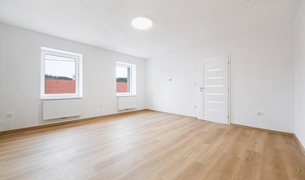 Prodej domu 95 m² s pozemkem 727 m², Jemnice – náhled fotky 8