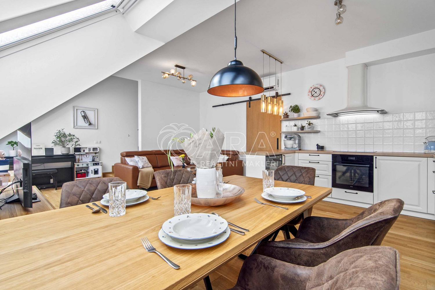 Prodej bytu 3+kk 120 m² – fotografie 2