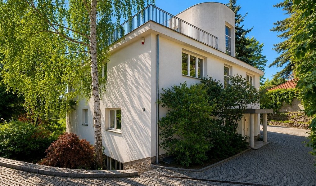 Pronájem domu 1 200 m² s pozemkem 3 532 m², Praha – náhled fotky 10