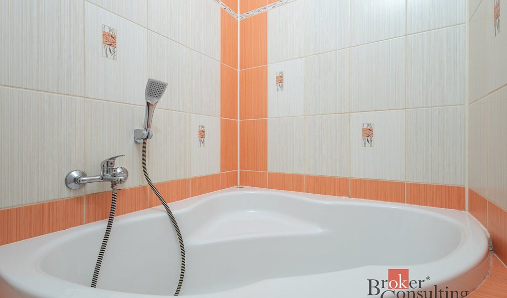 Pronájem bytu 3+1 62 m², Bruntál – náhled fotky 17