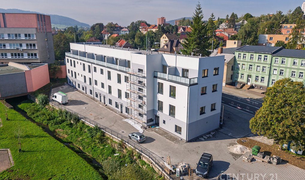 Pronájem parkovacího stání, Nový Jičín, ul. Palackého., Nový Jičín – náhled fotky 5