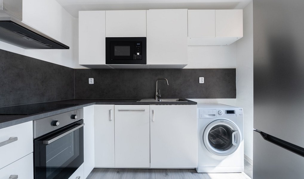 Pronájem bytu 2+1 61 m², Teplice – náhled fotky 9