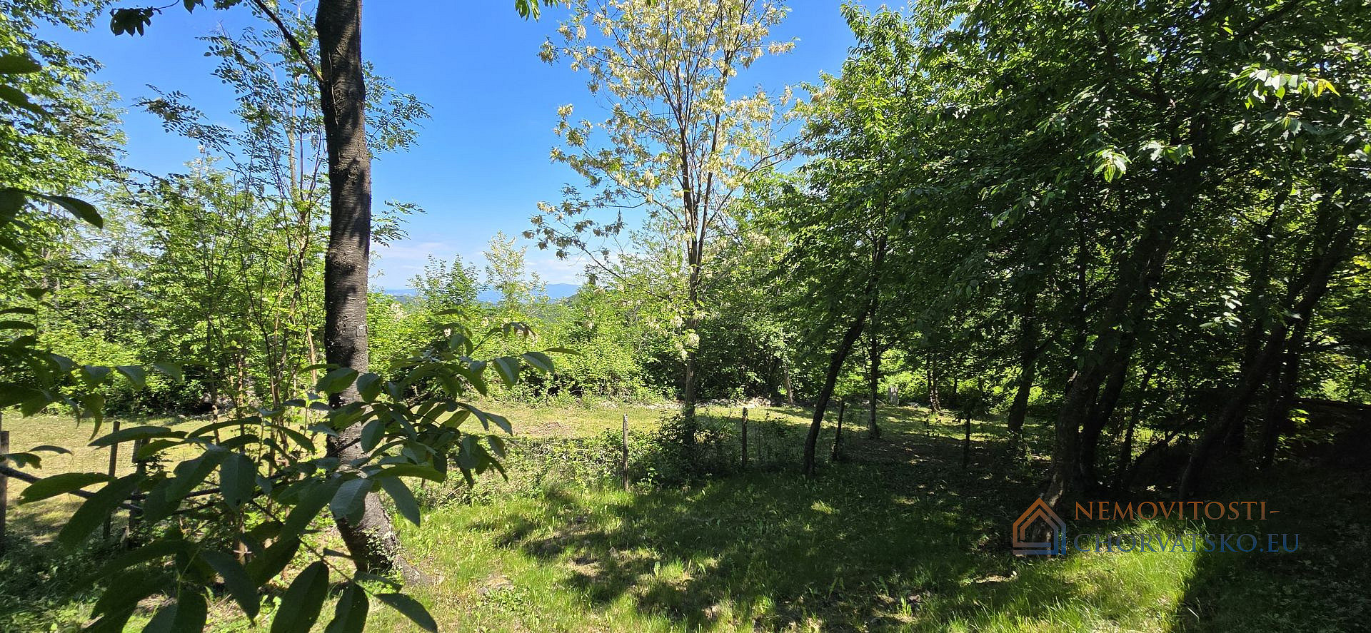 Prodej stavebního pozemku 6 270 m² – pohled 4