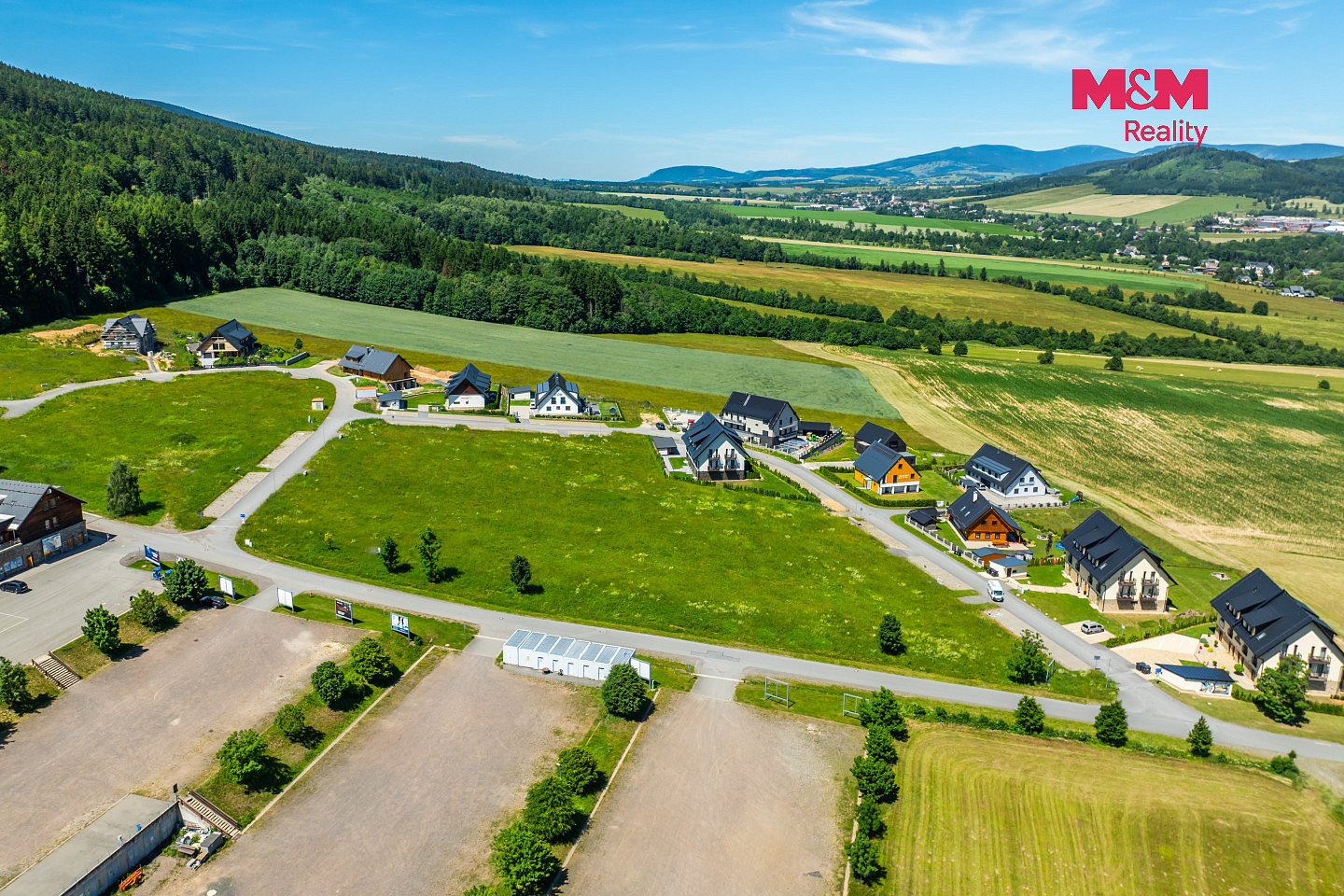 Prodej stavebního pozemku 1 251 m² – fotografie 4