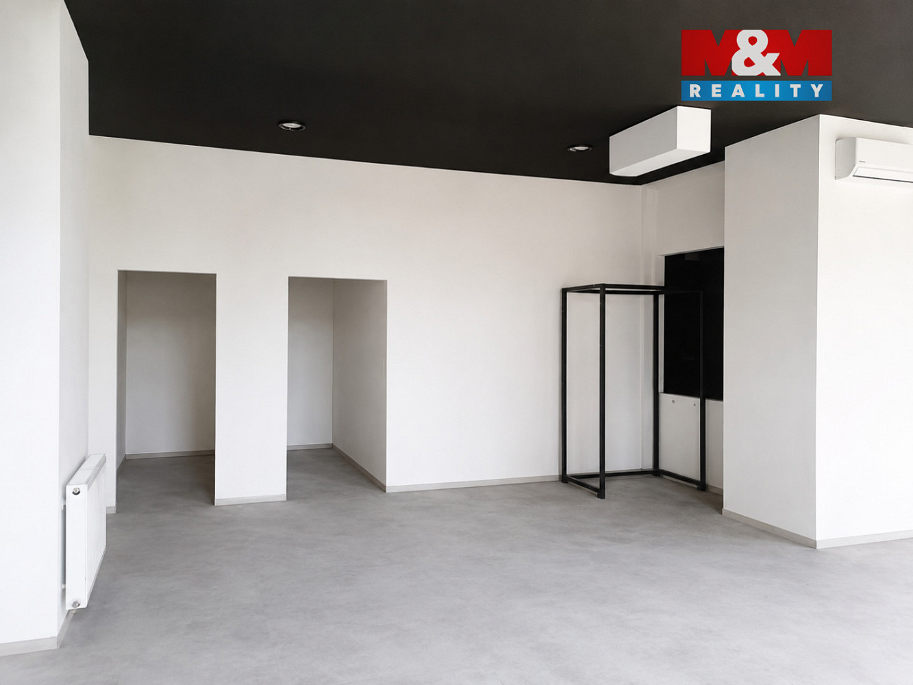 Pronájem obchodních prostor 140 m² – fotografie 2