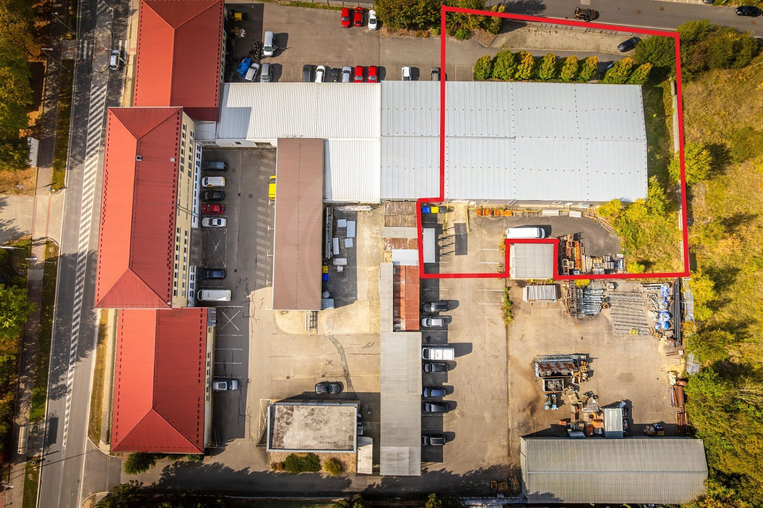 Pronájem skladovacích prostor 787 m²
