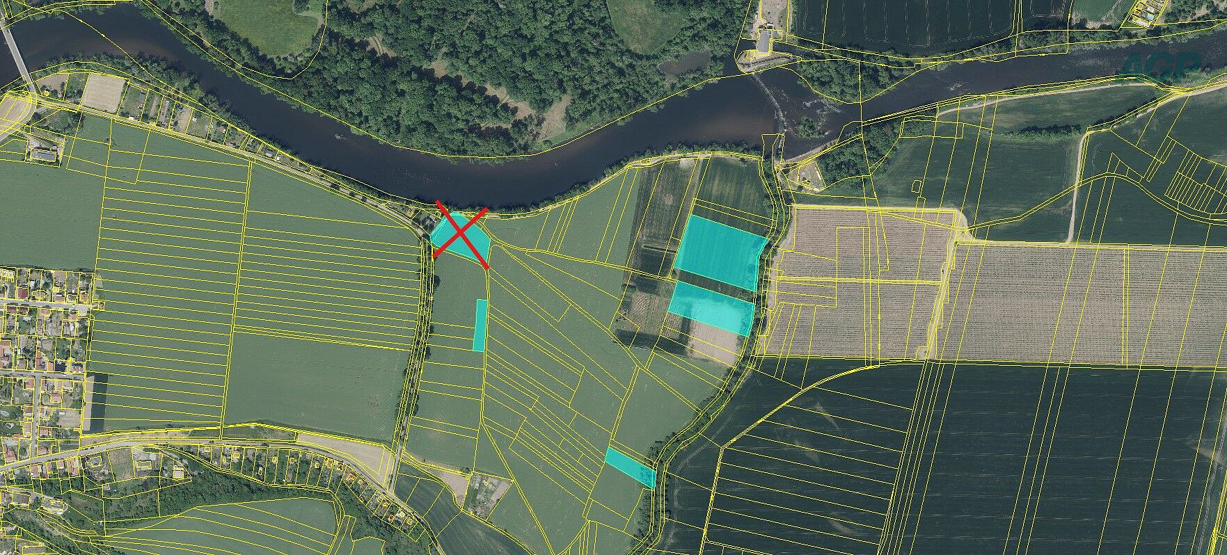 Prodej pole 19 465 m²