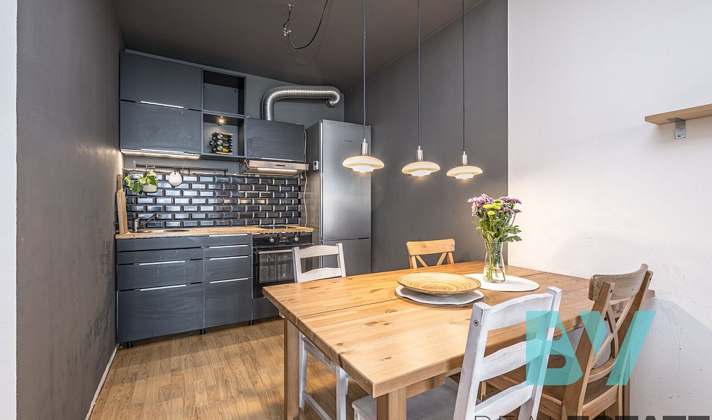 Prodej bytu 2+kk 49 m², Praha – náhled fotky 2