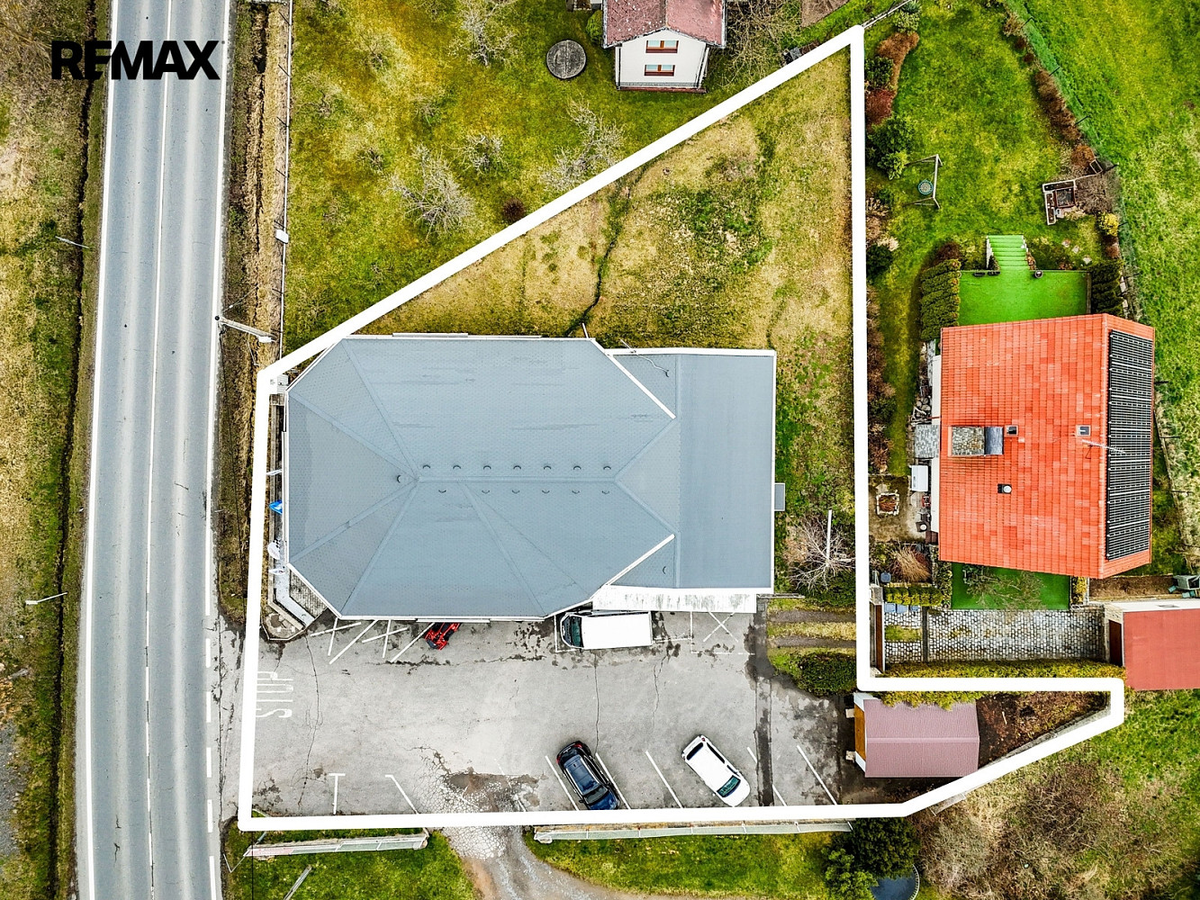 Prodej obchodních prostor 300 m² – fotografie 3