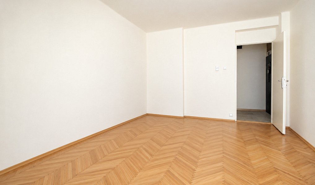 Pronájem bytu 2+kk 52 m², Praha – náhled fotky 2