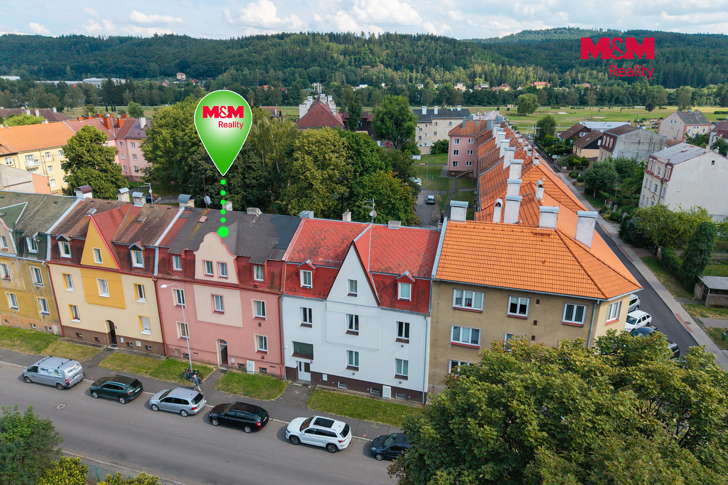 Prodej nájemního domu, činžáku 384 m² — photo 2