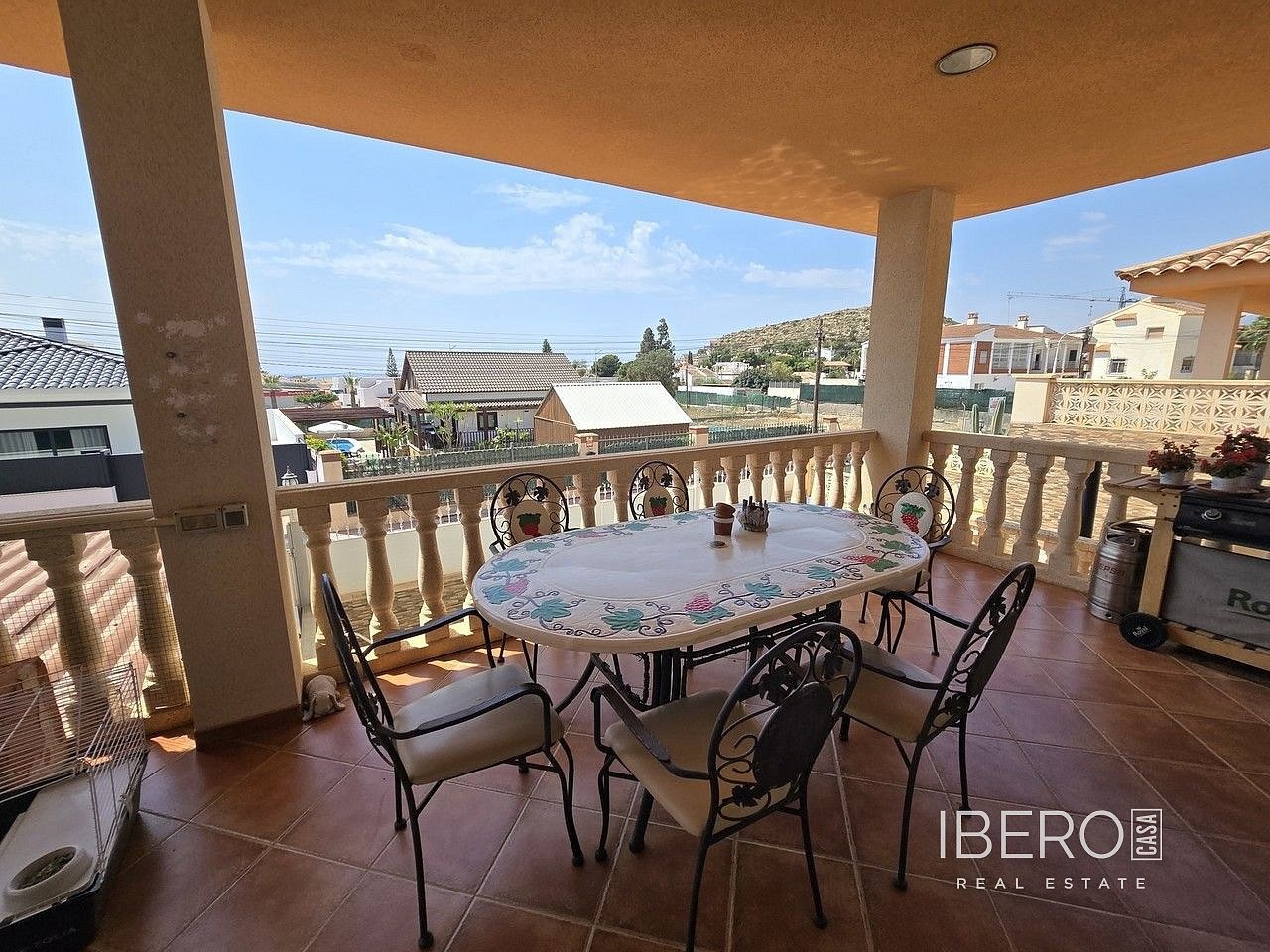 Prodej domu 220 m² s pozemkem 317 m² - Vista 3