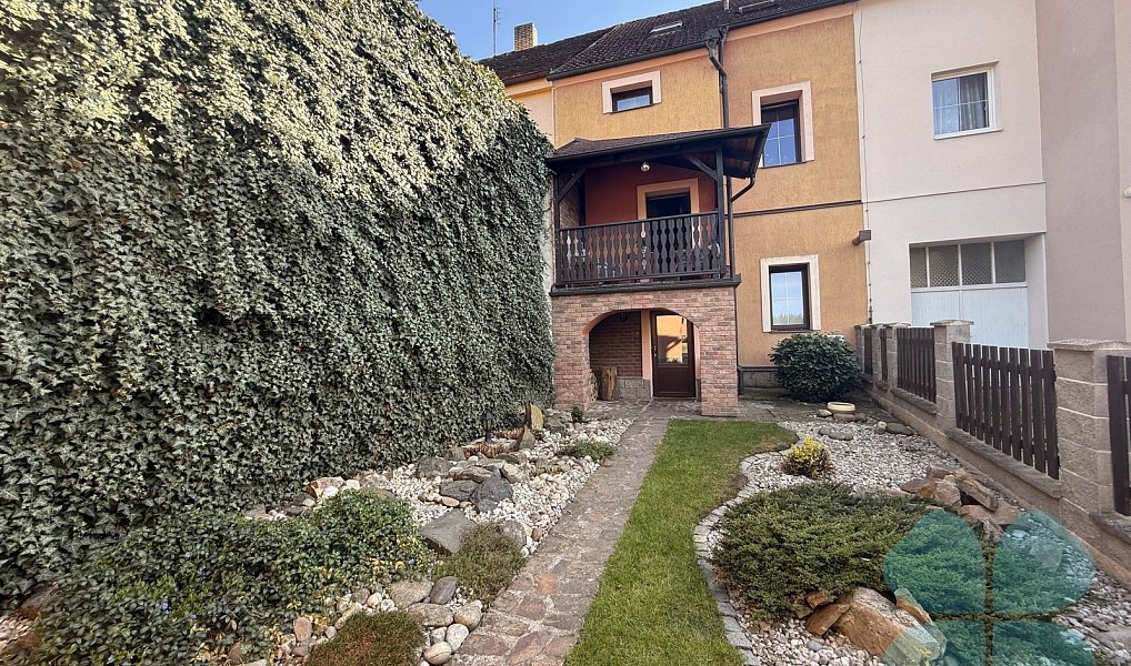 Prodej domu 220 m² s pozemkem 449 m², Radnice – náhled fotky 34