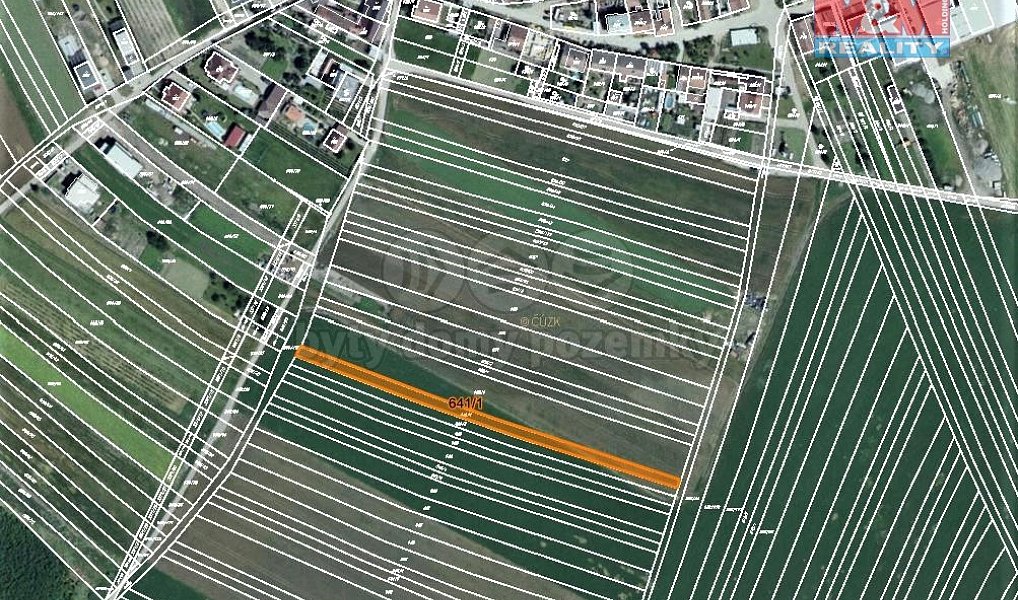 Prodej pole 785 m², Uherčice – náhled fotky 4