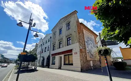 Pronájem obchodních prostor 170 m², nám. Svobody, Zlaté Hory, okres Jeseník
