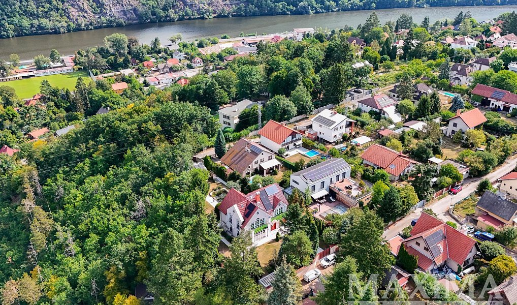 Prodej domu 297 m² s pozemkem 1 599 m², Měchenice – náhled fotky 5