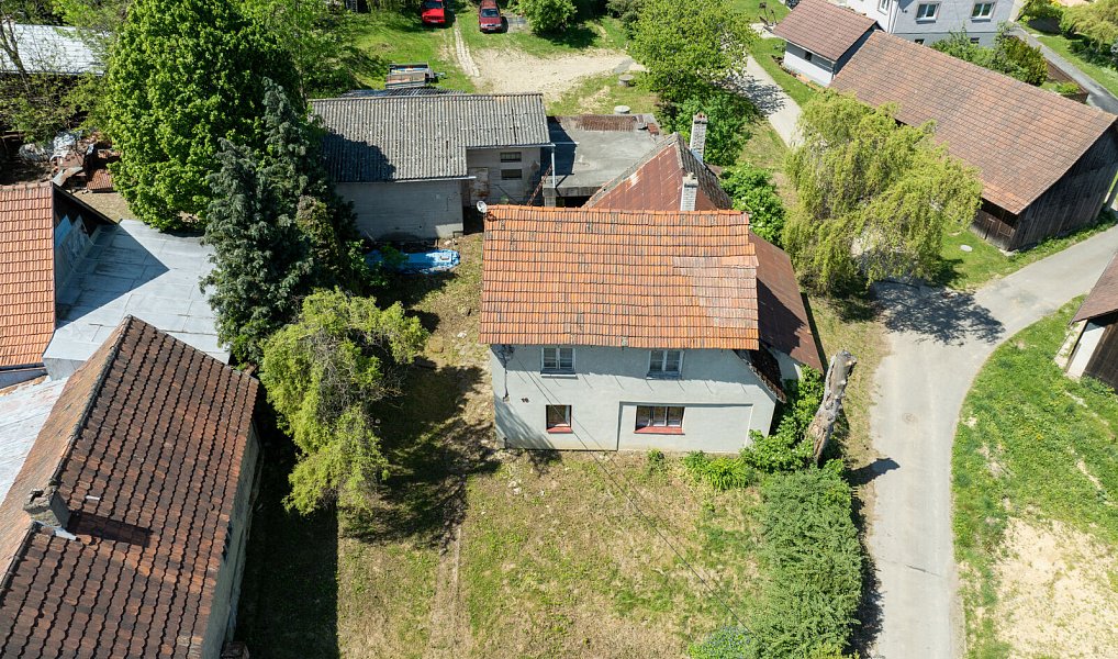 Prodej domu 120 m² s pozemkem 937 m², Lačnov – náhled fotky 2