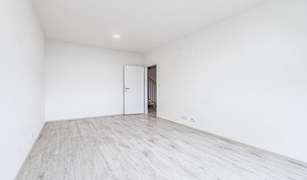 Prodej bytu 4+kk 102 m², Psáry – náhled fotky 10