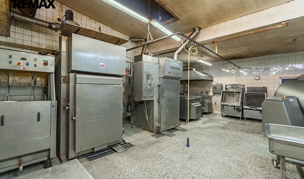 Prodej domu 1 263 m² s pozemkem 678 m², Brno – náhled fotky 8
