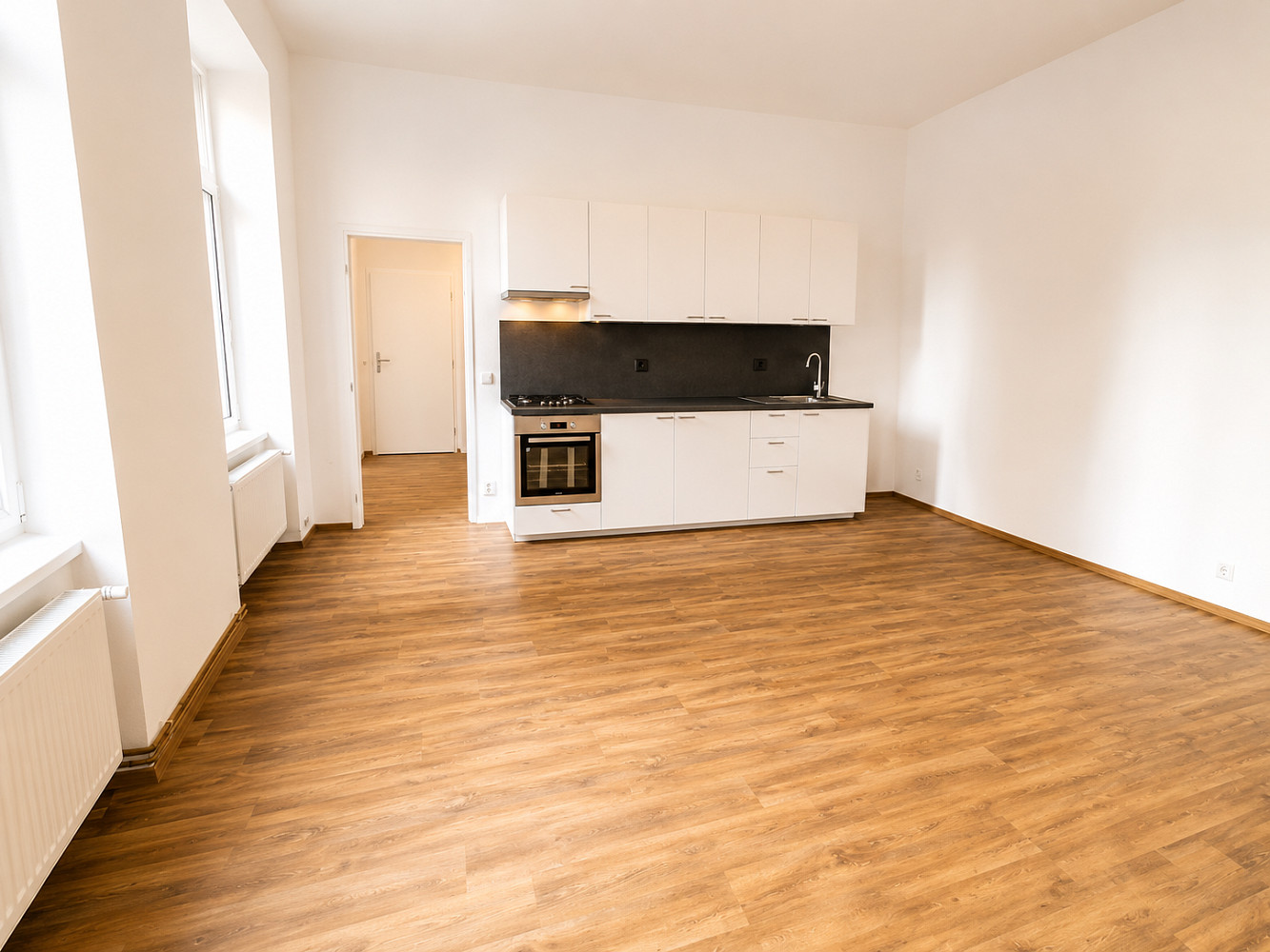 Pronájem bytu 2+kk 65 m² — photo 3