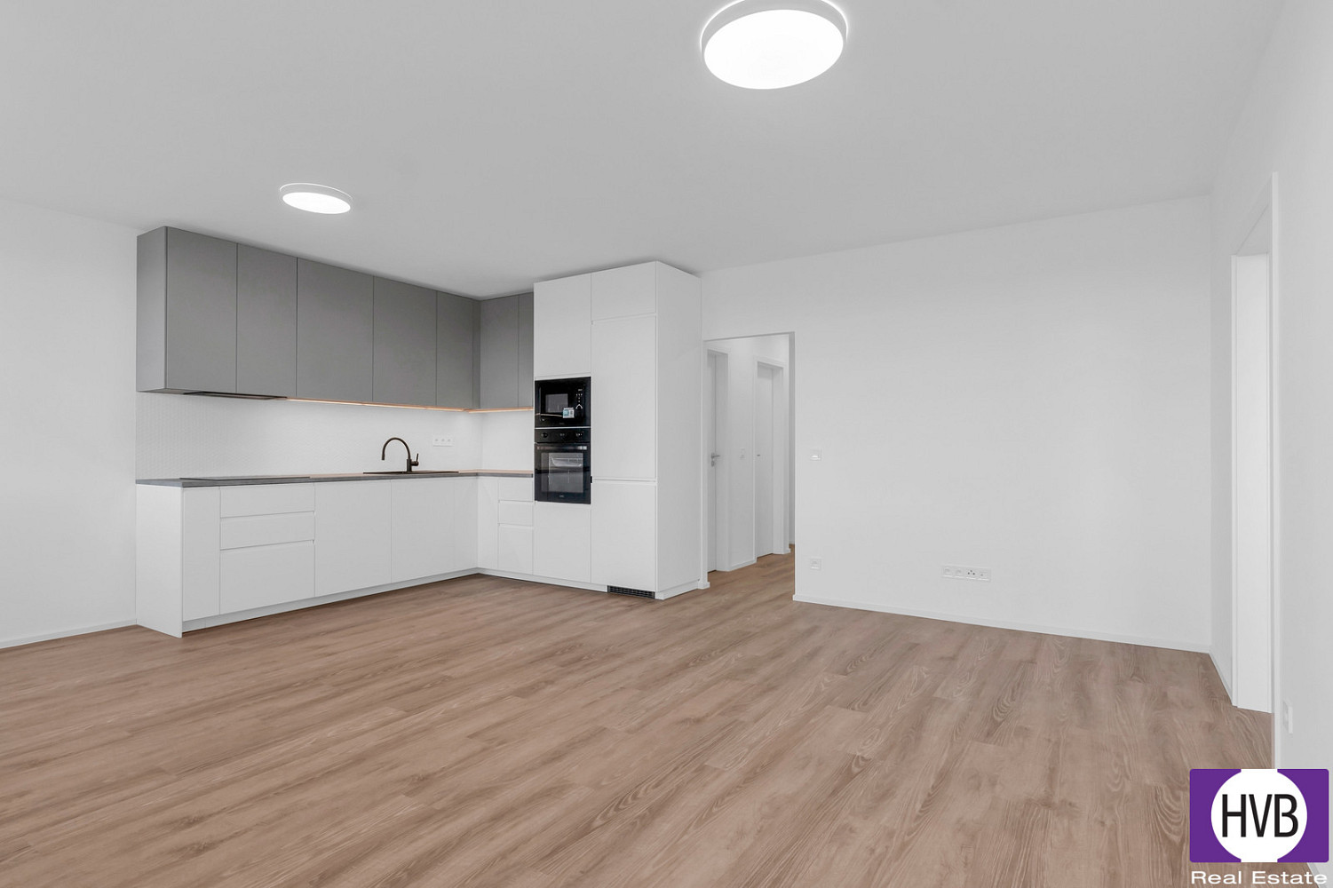 Prodej bytu 4+kk 81 m² — photo 4
