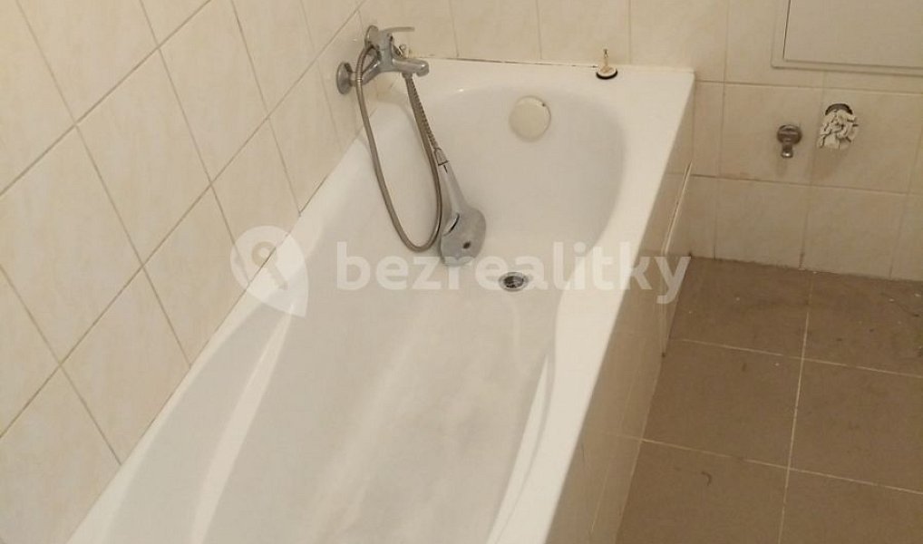 Pronájem bytu 2+1 63 m², Teplice – náhled fotky 6