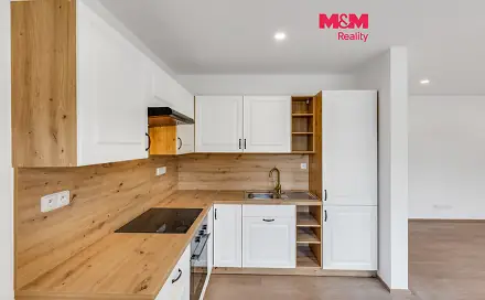 Prodej bytu 3+kk 104 m², Lochovice, okres Beroun
