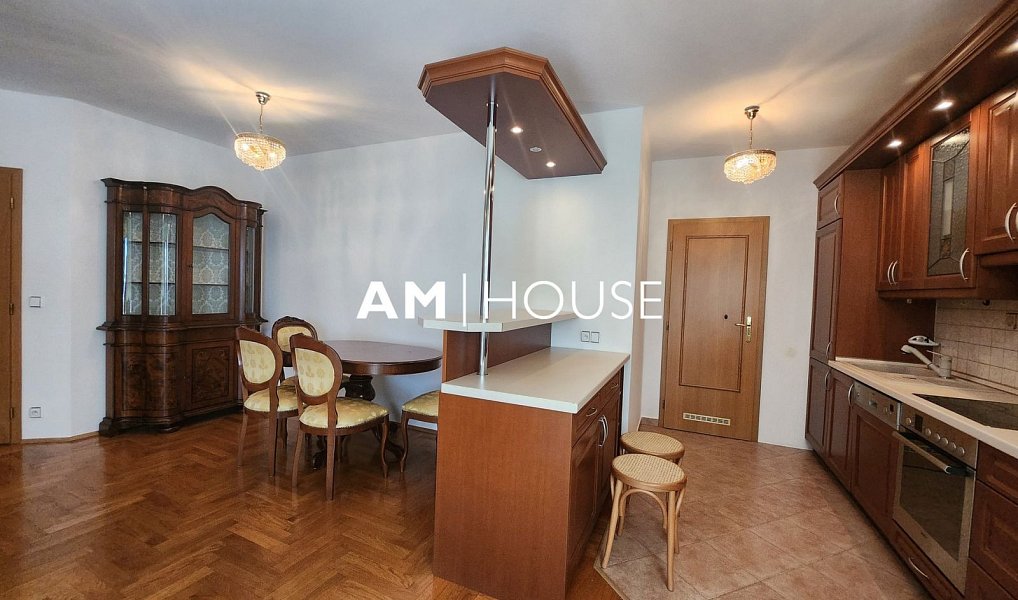 Pronájem bytu 3+kk 77 m², Praha – náhled fotky 2