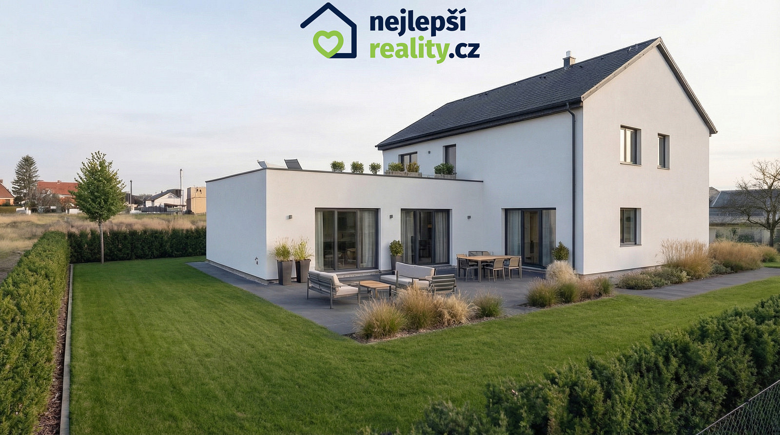 Prodej domu 288 m² s pozemkem 843 m²