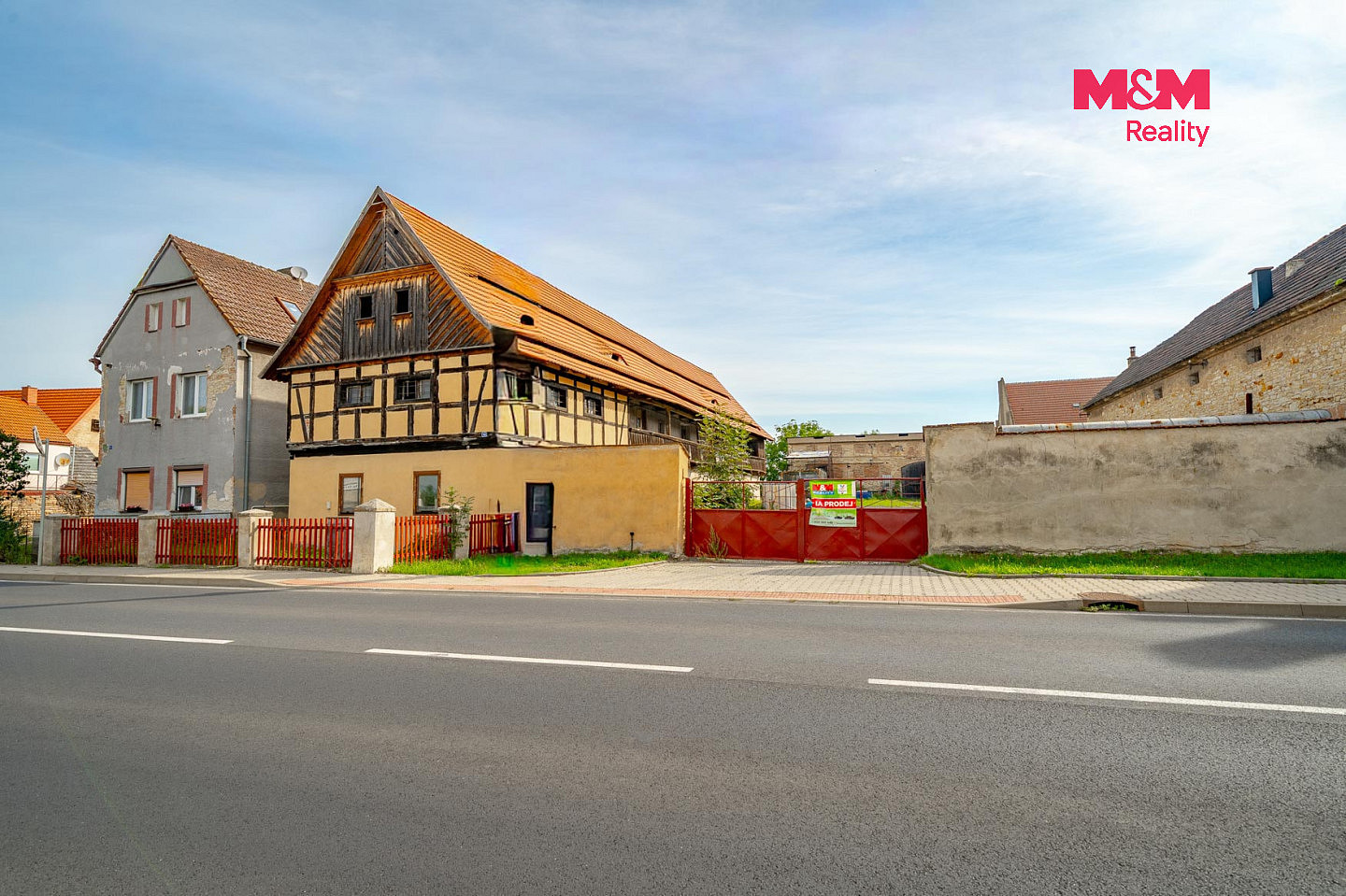 Prodej stavebního pozemku 3 672 m²