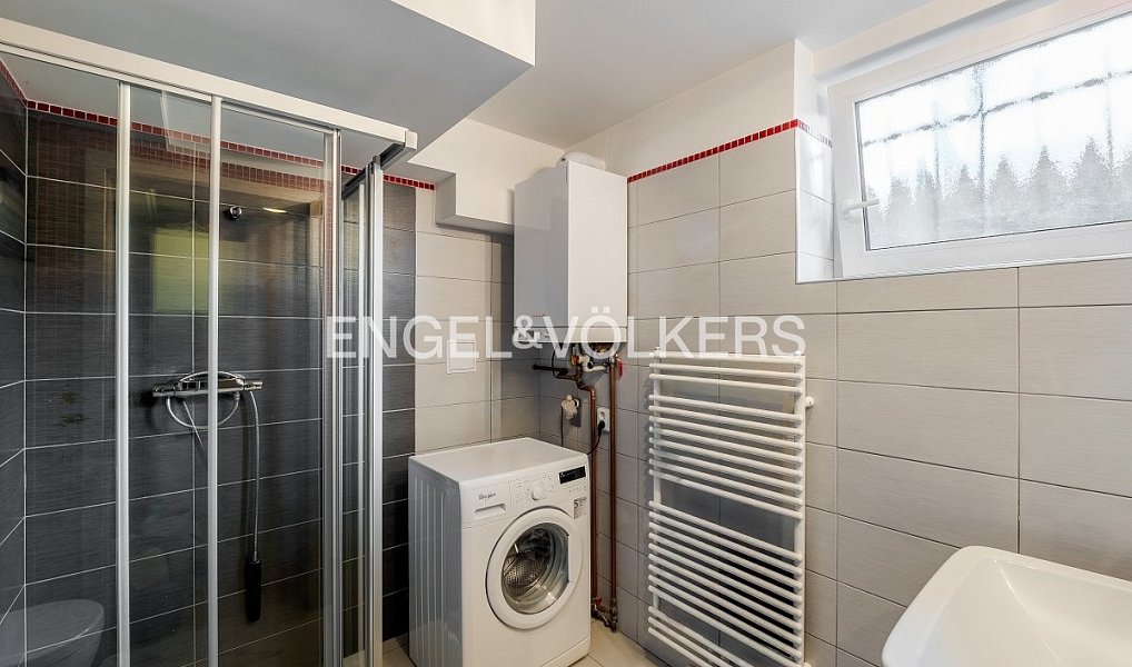 Pronájem kanceláře 73 m², Praha – náhled fotky 8