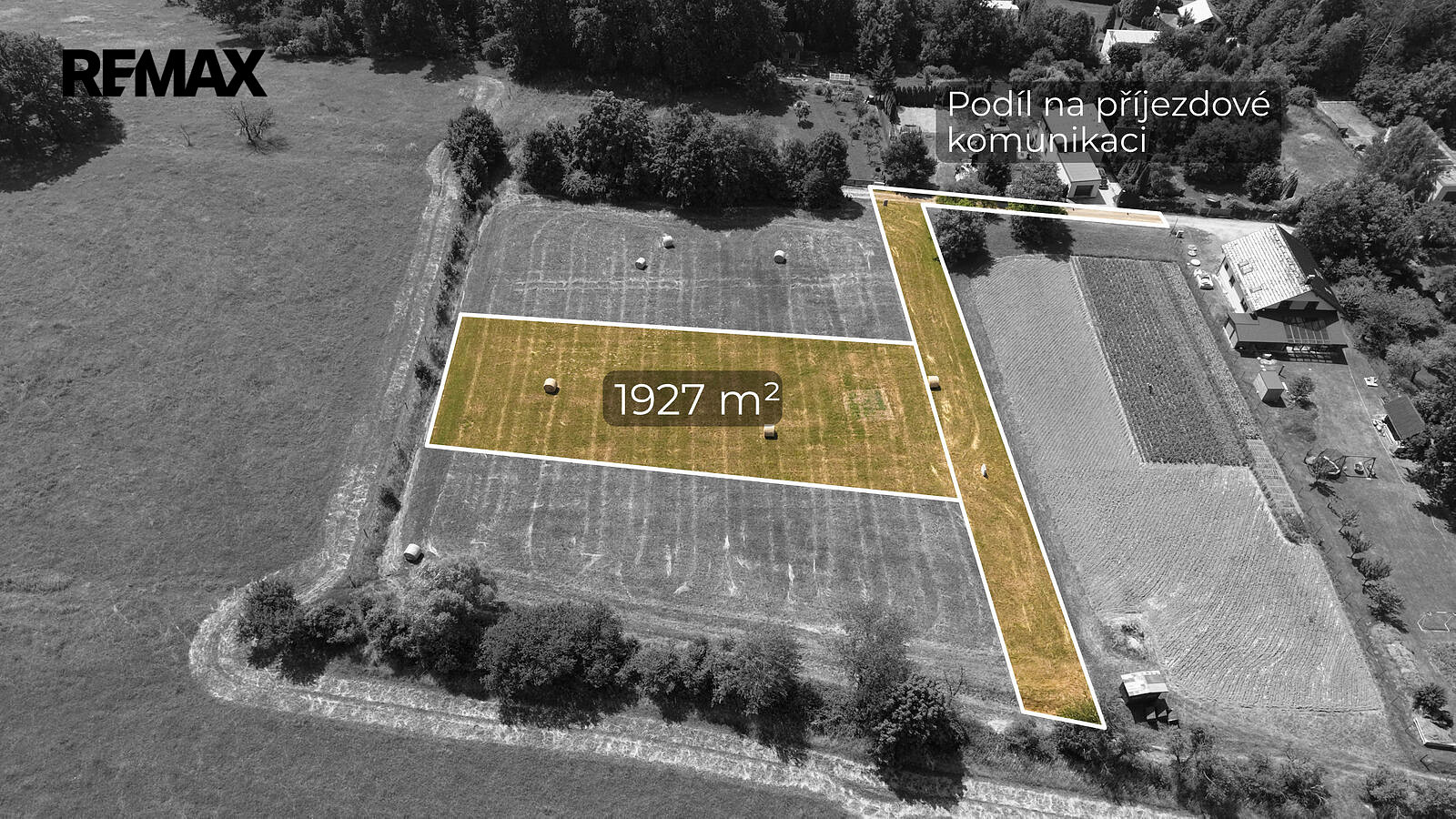 Prodej stavebního pozemku 1 927 m²