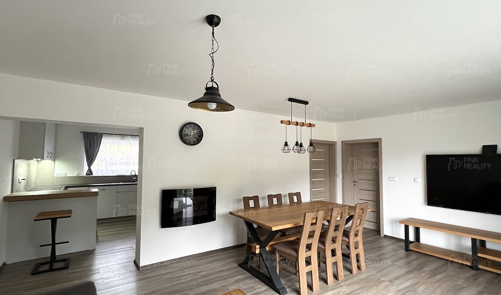 Prodej domu 187 m² s pozemkem 1 358 m², Kvasiny – náhled fotky 2