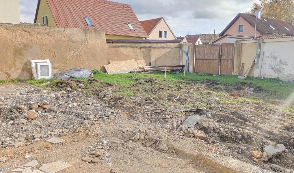 Prodej stavebního pozemku 169 m², Dobřany – náhled fotky 4