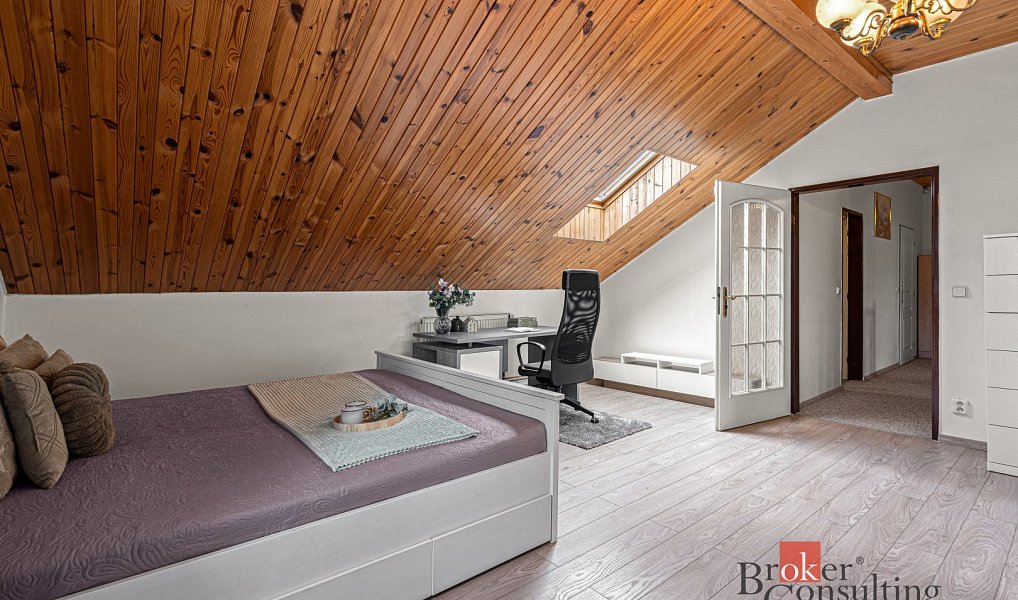 Prodej domu 450 m² s pozemkem 5 026 m², Netvořice – náhled fotky 2