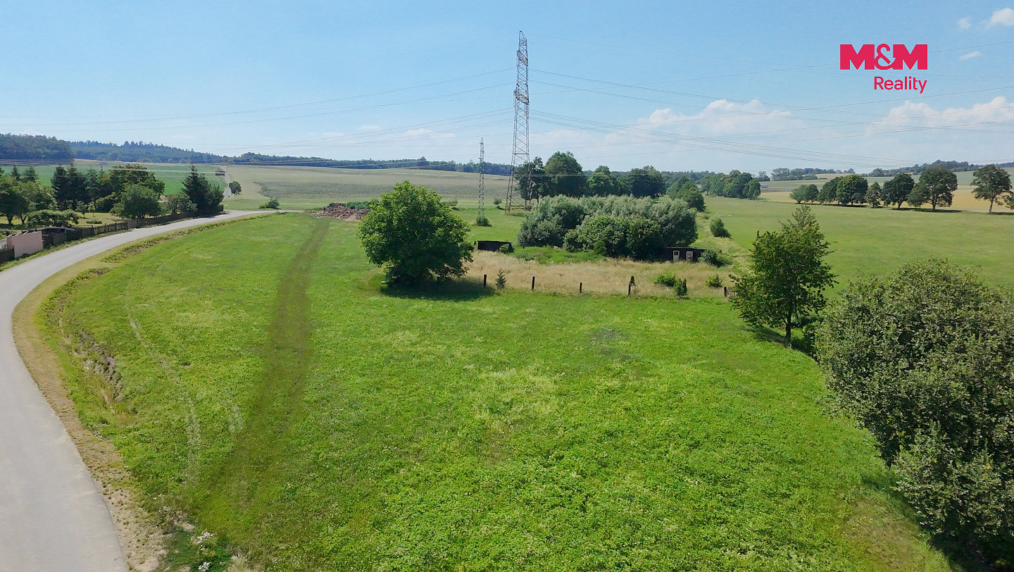 Prodej louky 1 905 m² — photo 2