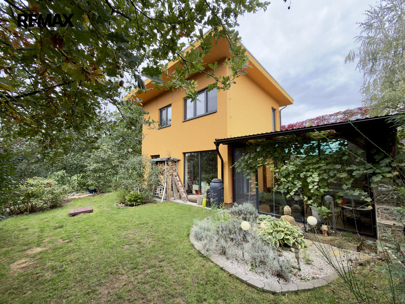 Prodej domu 95 m² s pozemkem 546 m² – fotografie 2